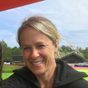 Meet your Posher, Toni